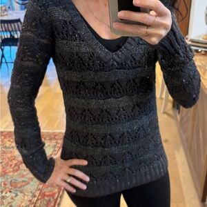 Guess black sparkly v neck small